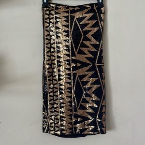 Sequin Windsor gold and black strapless dress